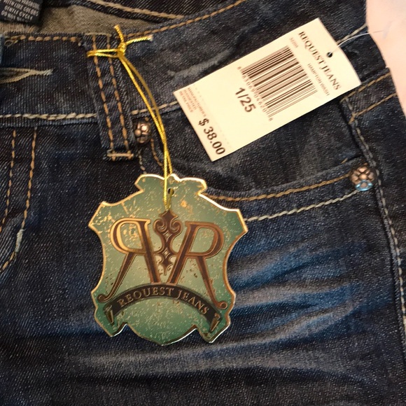 NWT! Request jean shorts size 25/1 - Picture 2 of 4